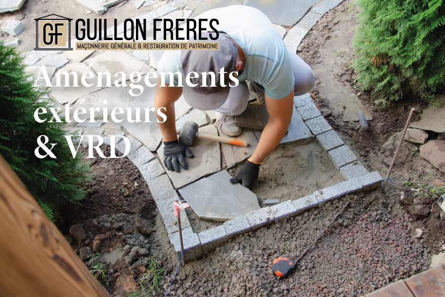 Maçons Guiillon-Frères Aménagements extérieurs, portails, terrasses, allées, voirie et réseaux 41 Région Centre